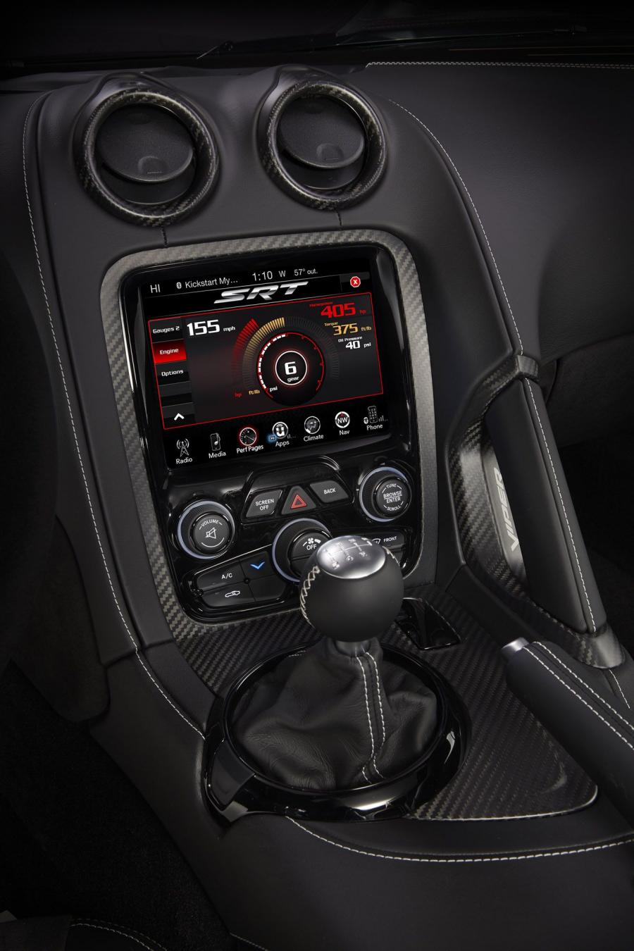 Детали интерьера Dodge Viper ACR (VX) 2015 года  (фото 69 из 91)